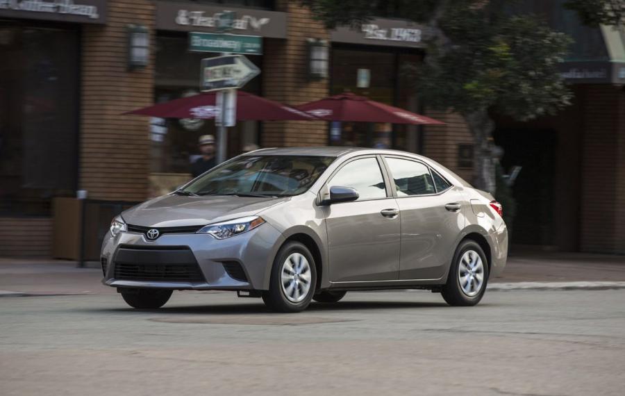  Toyota Corolla 2014 года  (фото 150 из 212)
